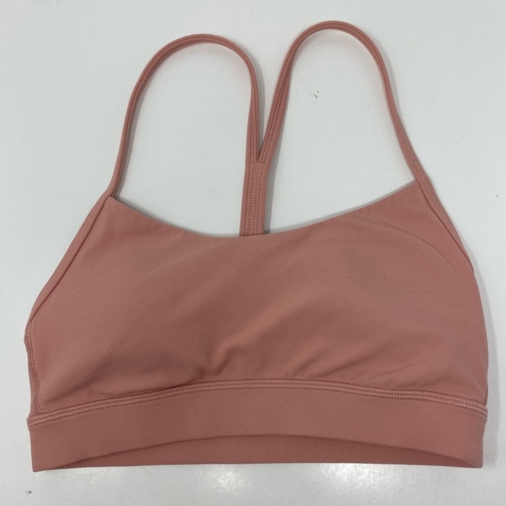 Lululemon flow y nulu bra